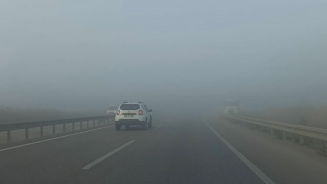 Bursa-i̇zmir Yolunda Yoğun Sis