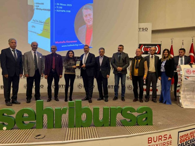 Özhan Ve Kalbi̇r Omuz Omuza