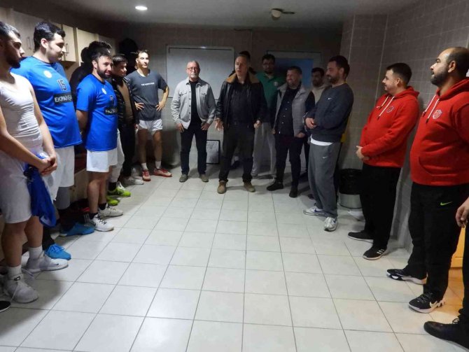 Kepez Dokumaspor, Şampiyonluğa Çok Yaklaştı