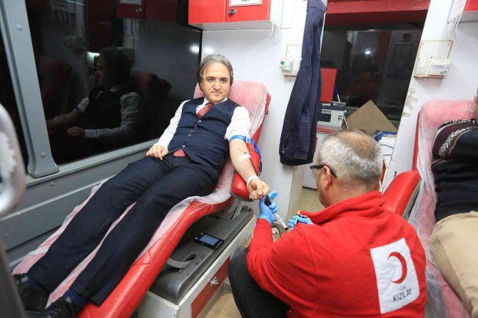 Büyükşehir Deski̇’den Kan Bağışı Kampanyasına Tam Destek