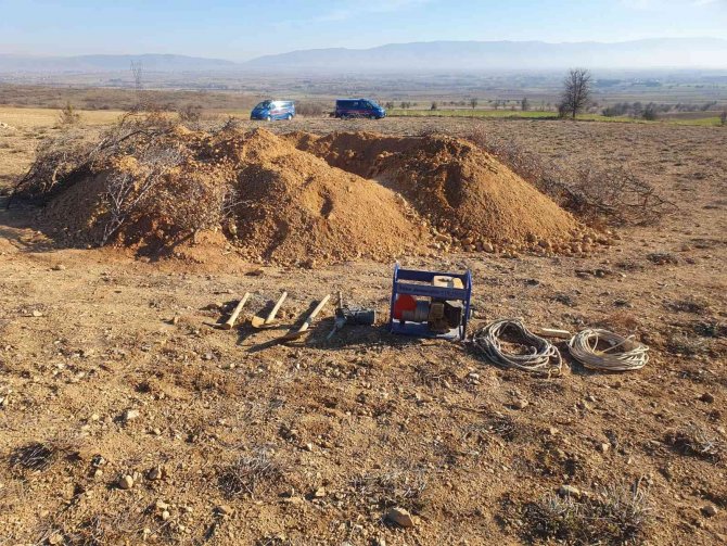 Kolay Para Kazanma Hayaliyle Devasa Tünel Kazdılar