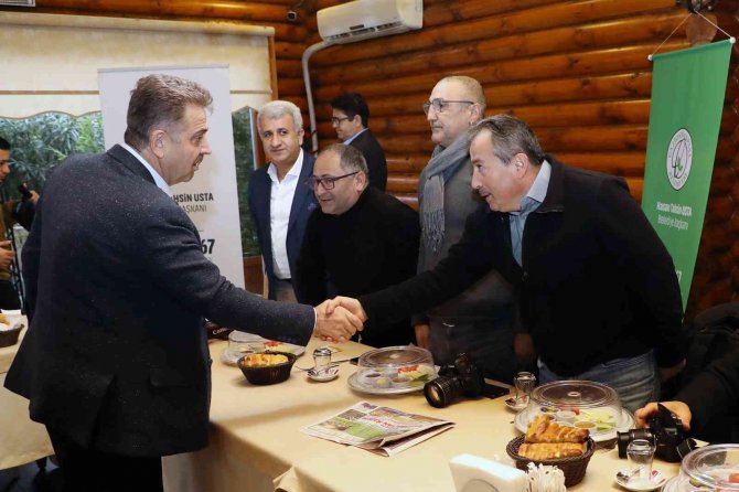 Gaziosmanpaşa Belediye Başkanı Yerel Basın Mensuplarını Ağırladı