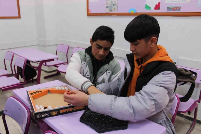 Iğdır’da Öğrenciler "Matematik Seferberliği" İle Daha Kolay Öğreniyor