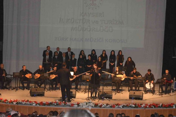 2023 Yılının İ̇lk Konserinde Duygusal Anlar Yaşandı
