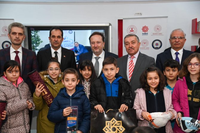 Karesili Öğrenciler Spor İle Buluşuyor