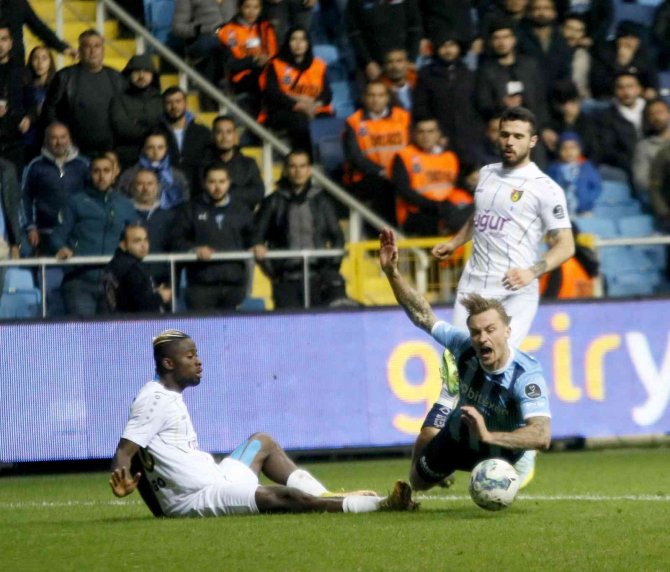 Spor Toto Süper Lig: Adana Demirspor: 6 - İ̇stanbulspor: 0 (Maç Sonucu)