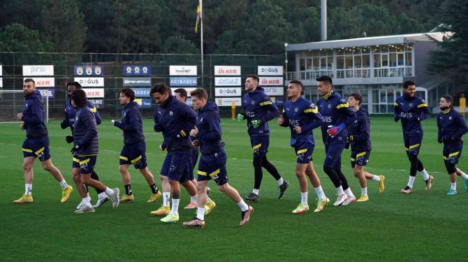 Fenerbahçe Derbi Hazırlıklarını Sürdürdü