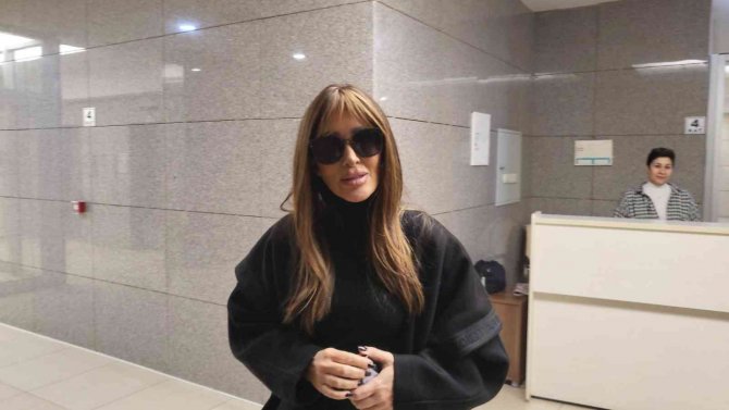 Hadise’nin Şikayetçi Olduğu Seren Serengil Adliyede: "Ebru Gündeş’i Şahit Olarak Gösterdik’’