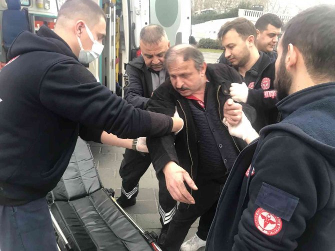 Alkollü Şahıs Taksim’de Metroya Düştü