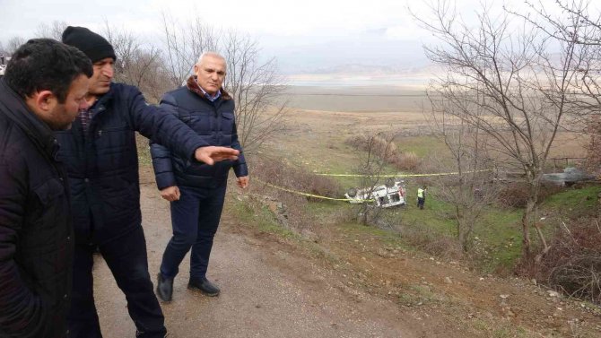 Hastane Yolunda Yaşanan Kazada Anne İle Kızı Hayatını Kaybetti, 3 Kişi Yaralandı