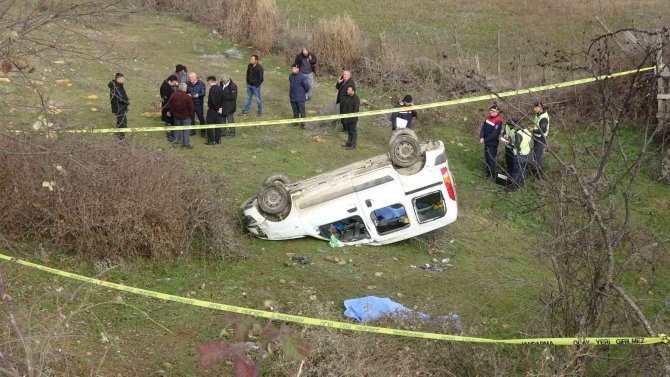 Hastane Yolunda Yaşanan Kazada Anne İle Kızı Hayatını Kaybetti, 3 Kişi Yaralandı