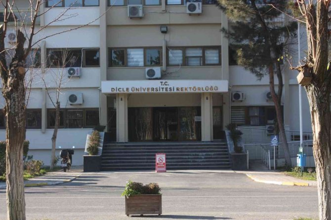 Yanlış Telaffuz Edilen Kelimeler Yazı Diline Geçtiğinde Gelecek Nesil İçin Tehlike Arz Edebilir