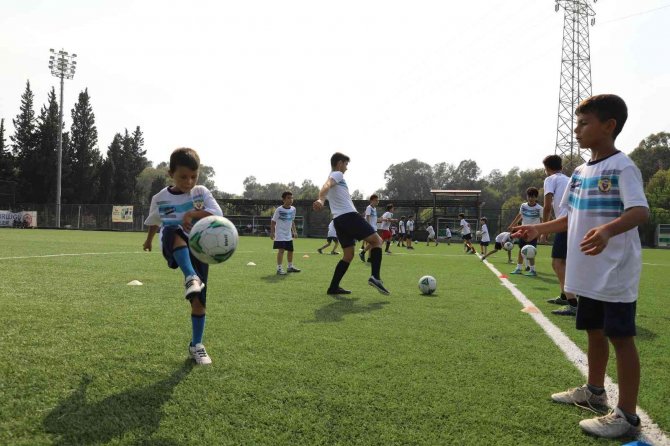 Yüreğir Sporda Altın Çağını Yaşıyor