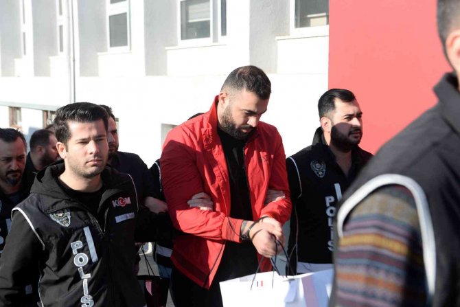 Tefeci Operasyonunda 2 Şüpheli Tutuklandı