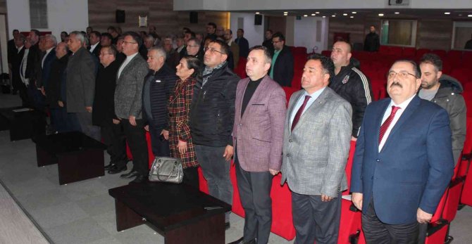 Gönüllüler Alaşehir İçin Toplandı