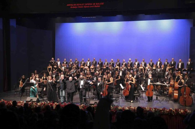 Antalya Dop’tan, Senfonik Neşet Ertaş Türküleri