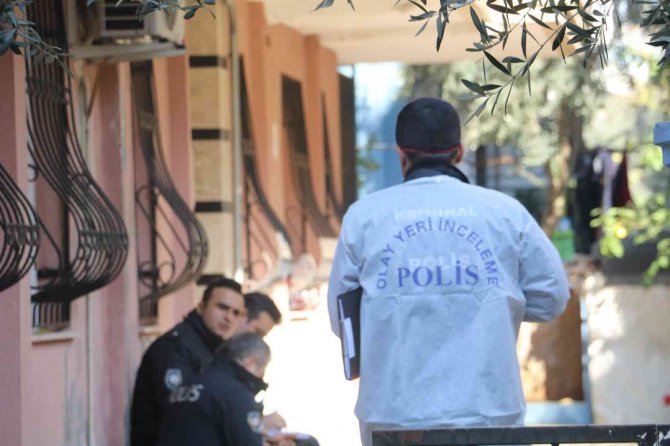 Dün ’Çok Üşüyorum’ Dedi, Bugün Evinde Ölü Bulundu