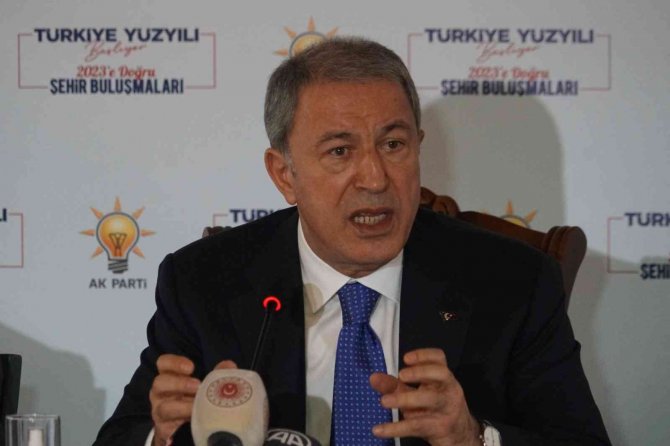 Akar, "Yunanistan, Megali İdea’yı Perdeliyor"