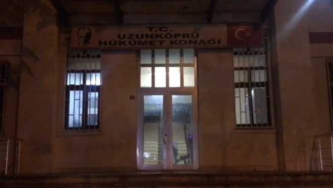 Polisin ’Dur’ İhtarına Uymayan Fetö’cüler Yakayı Ele Verdi, 5 Fetö’cü Yakalandı