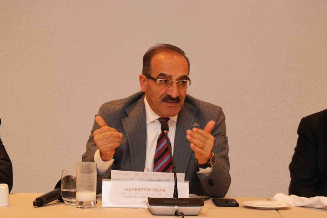 Ei̇b’li İhracatçılar Arı Gibi Çalışarak 18 Milyar 300 Milyon Dolara İhracata İmza Attı