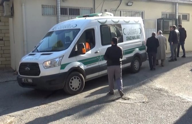 Karşıya Geçmek İsterken Aracın Çarptığı Yaşlı Adam Hayatını Kaybetti