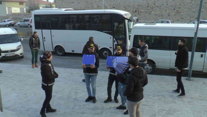 "Kökünü Kurutma Operasyonunda" 33 Kişi Adliyede