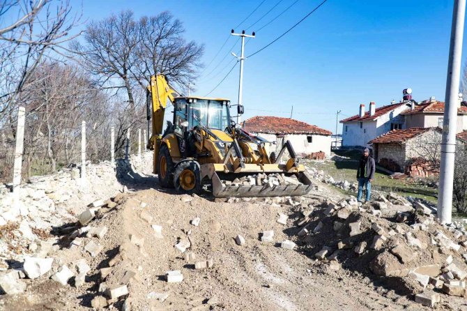 Hacıazizler’de Asfalt Mesaisi