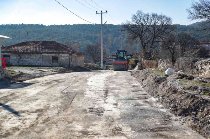 Hacıazizler’de Asfalt Mesaisi