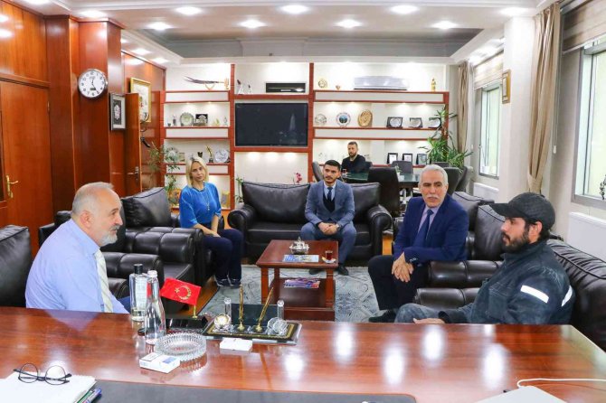 Belediyenin Kaybolan 25 Bin Lirasını Teslim Etti