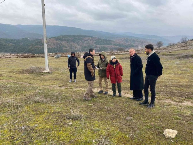 Japon Arkeolog, Hadrianopolis Antik Kenti’ni İnceledi