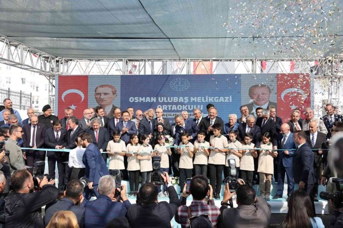 Kayseri’ye Vefanın En Güzel Örneği: Büyükşehir-hayırsever İ̇şbirliği