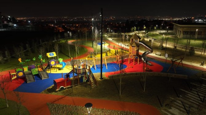 Enkaz Döküm Sahasından Yaşam Alanına