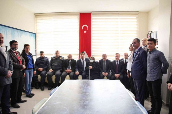 Şehit Ersin Çöpoğlu’nun İsmi Bu Kütüphanede Yaşatılacak