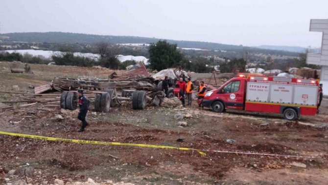 Freni Patlayan Sondaj Kamyonu Otomobile Çarptı: 1 Ölü, 1 Ağır Yaralı