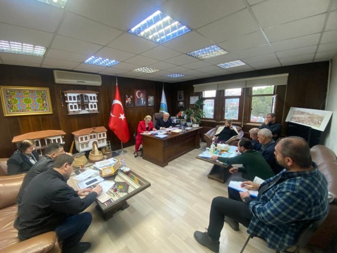Yıkılacak Belediye Binasında Son Toplantı Yapıldı