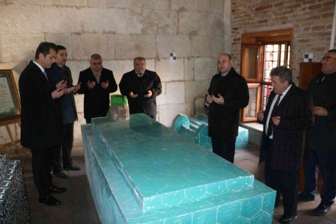 Selçuklu Sultanı I. İ̇zzeddin Keykavus Ölümünün 803’üncü Yılında Mezarı Başında Anıldı