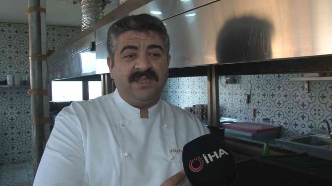 İ̇şin Ustalarından, Yemekleri Ziyan Eden Sosyal Medya Fenomenlerine Tepki