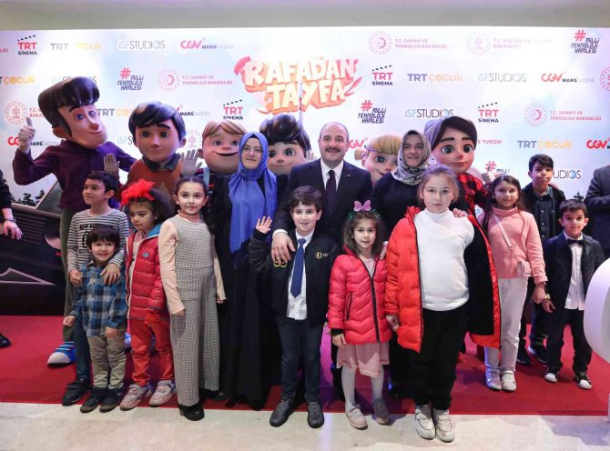 Galaktik Tayfa Seyirciyle Buluştu