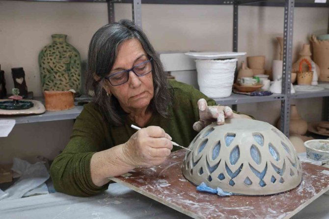 Kadınlar Geleceğine Kültürevleri İle Yön Veriyor