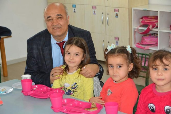 Kullanılmayan Köy Okulları Yaşam Merkezine Dönüştürülüyor