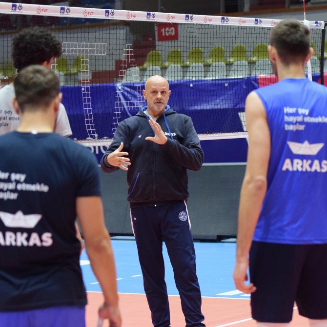 Voleybolda İ̇zmir Derbisi