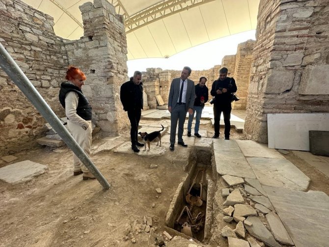 Aydın’da Yaklaşık 8 Asırlık Kadın İskeleti Bulundu