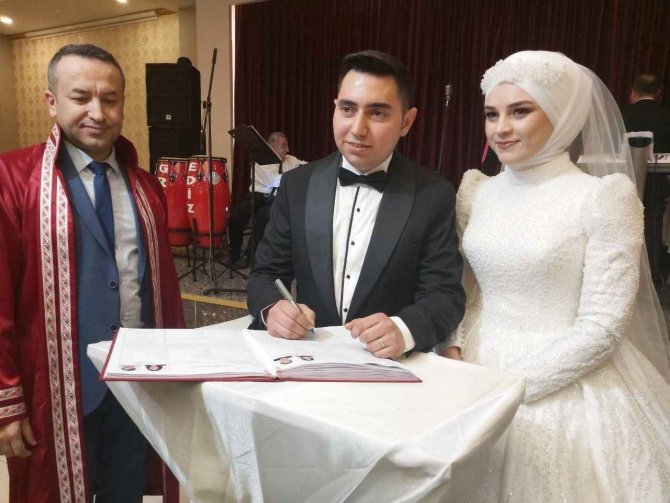 Nazilli’de 2022 Yılında Bin 77 Çift Bir Ömre ’Evet’ Dedi