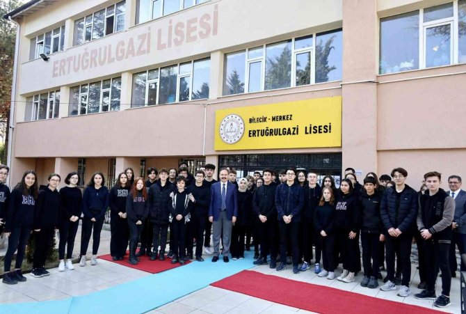 Vali Kızılkaya Öğrencilerin Davetine Kayıtsız Kalmadı