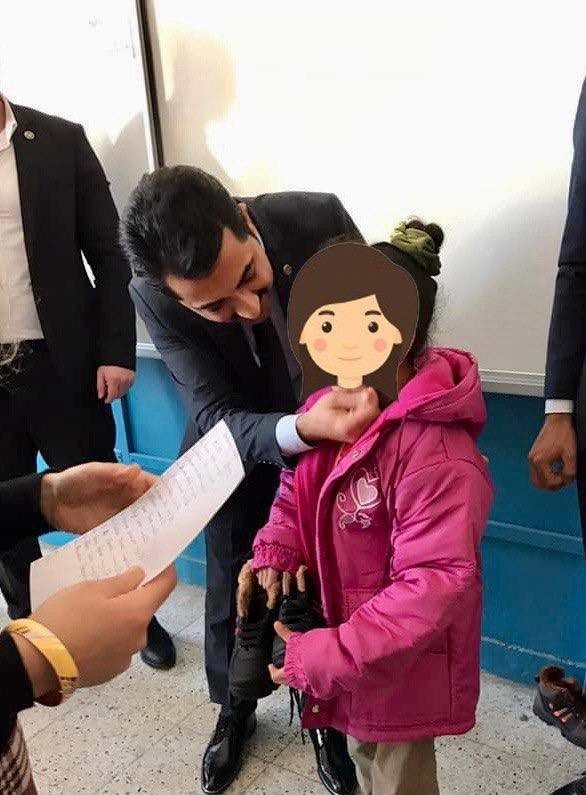 Ülkü Ocaklarından İhtiyaç Sahibi Çocuklara Giyecek Yardımı
