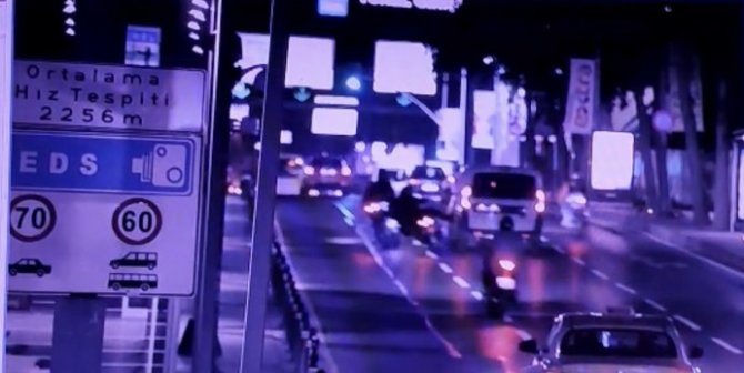Beşiktaş’ta Motosikletli 3 Gencin Öldüğü Kaza Kamerada