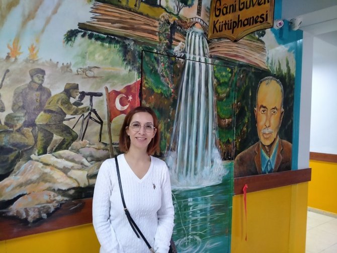 Babalarının Adına Kütüphane Yaptırdılar