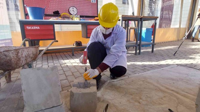 Yeryüzü Mühendisleri Restorasyonlar İçin Kalifiye Eleman Eğitimlerine Devam Ediyor