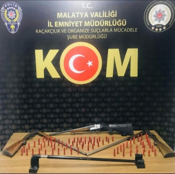 Malatya’da Baston Görünümlü Silah Ele Geçirildi