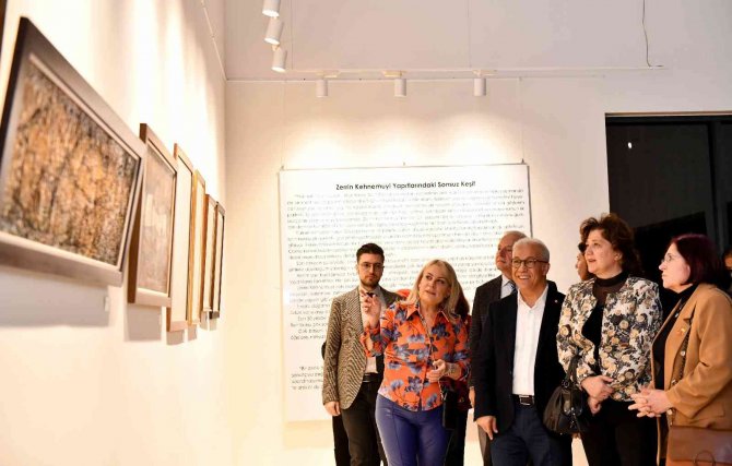 ’Cumhuriyetin 100. Yılında Bir Cumhuriyet Kadını’ Başlıklı Sergi Açıldı